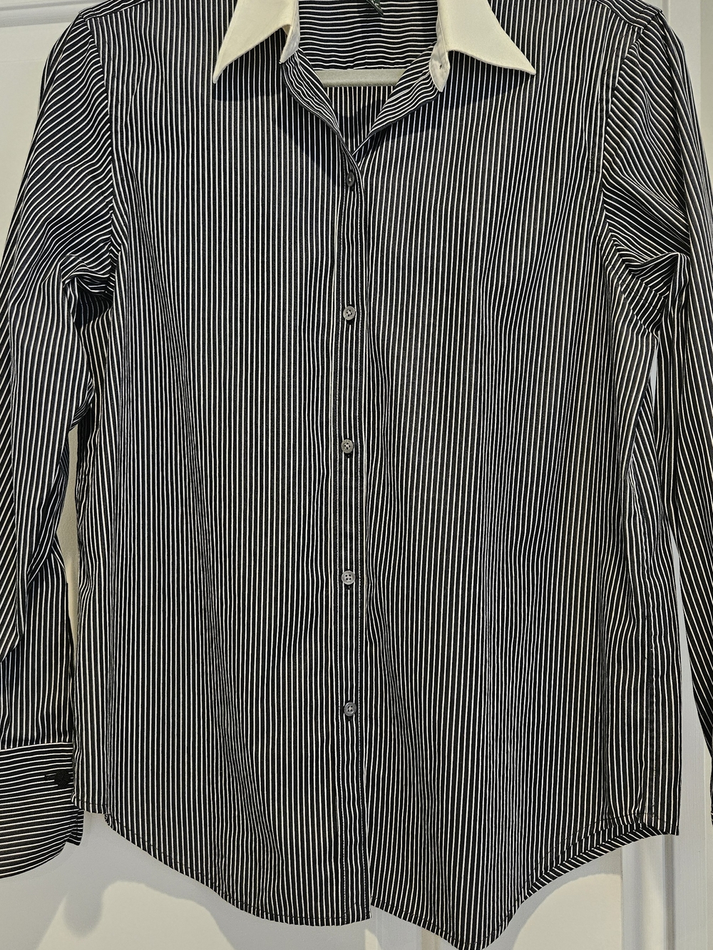 Lauren Ralph Lauren Women’s Black Pinstriped Dress Shirt with White Collar - Picture 2 of 9